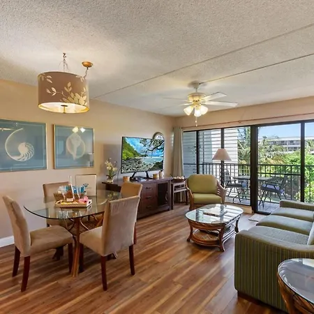 Kihei Akahi C414- Partial Ocean View Kihei Condo, Walk To Beach